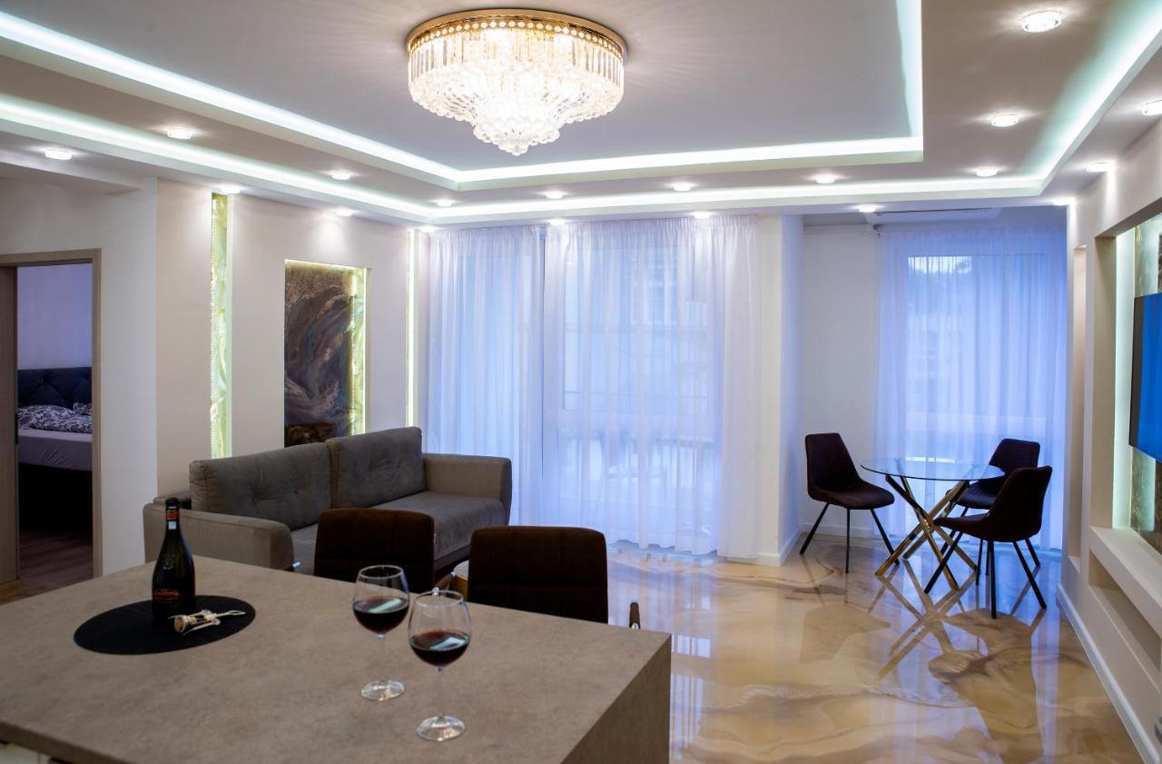 Dream Apartman 2 With Free Parking Győr Extérieur photo